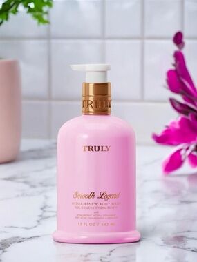 Truly Smooth Legend Hydra-Renew Body Wash